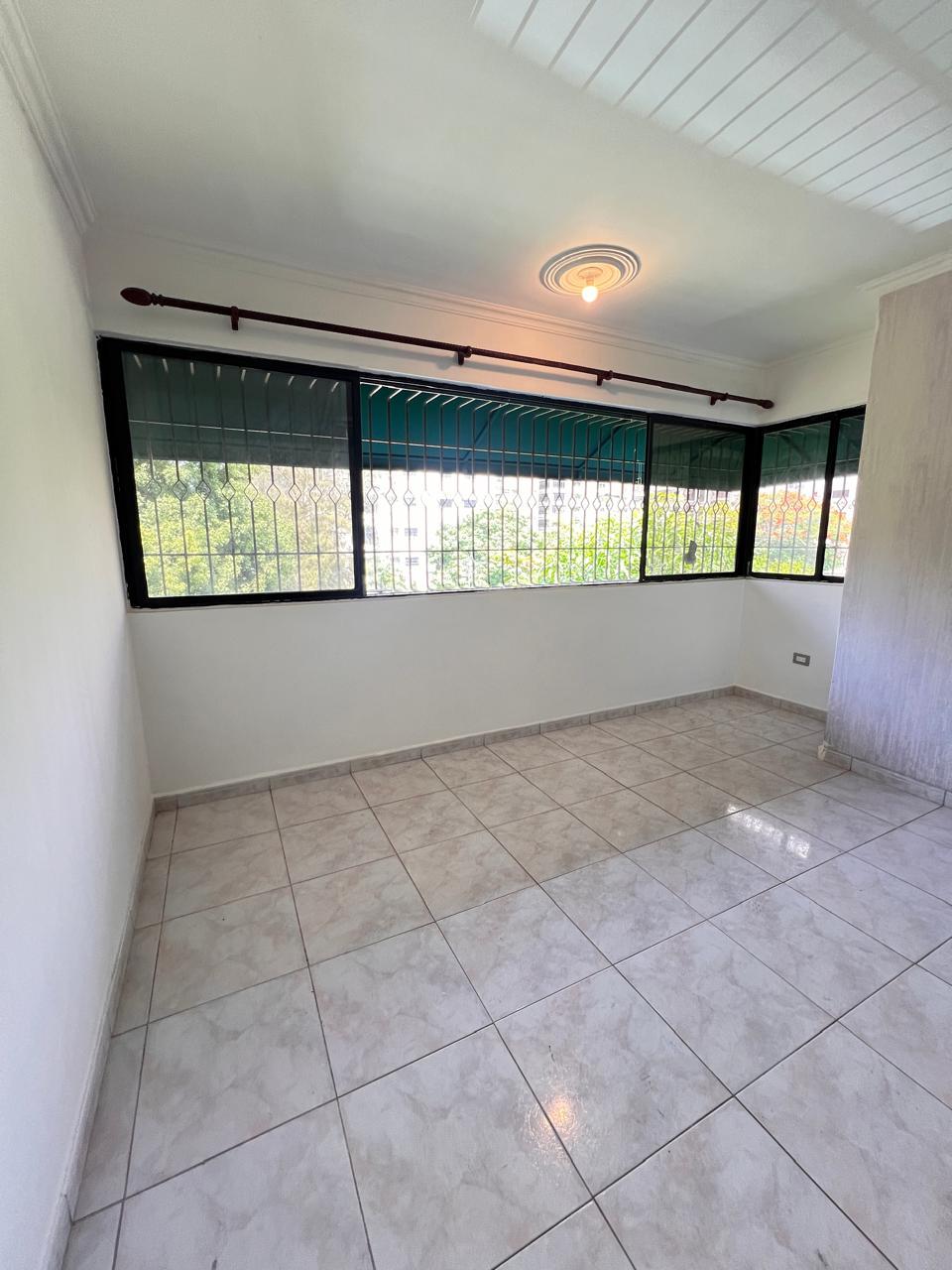 Oportunidad única: espectacular apartamento clásico en Piantini en renta o venta